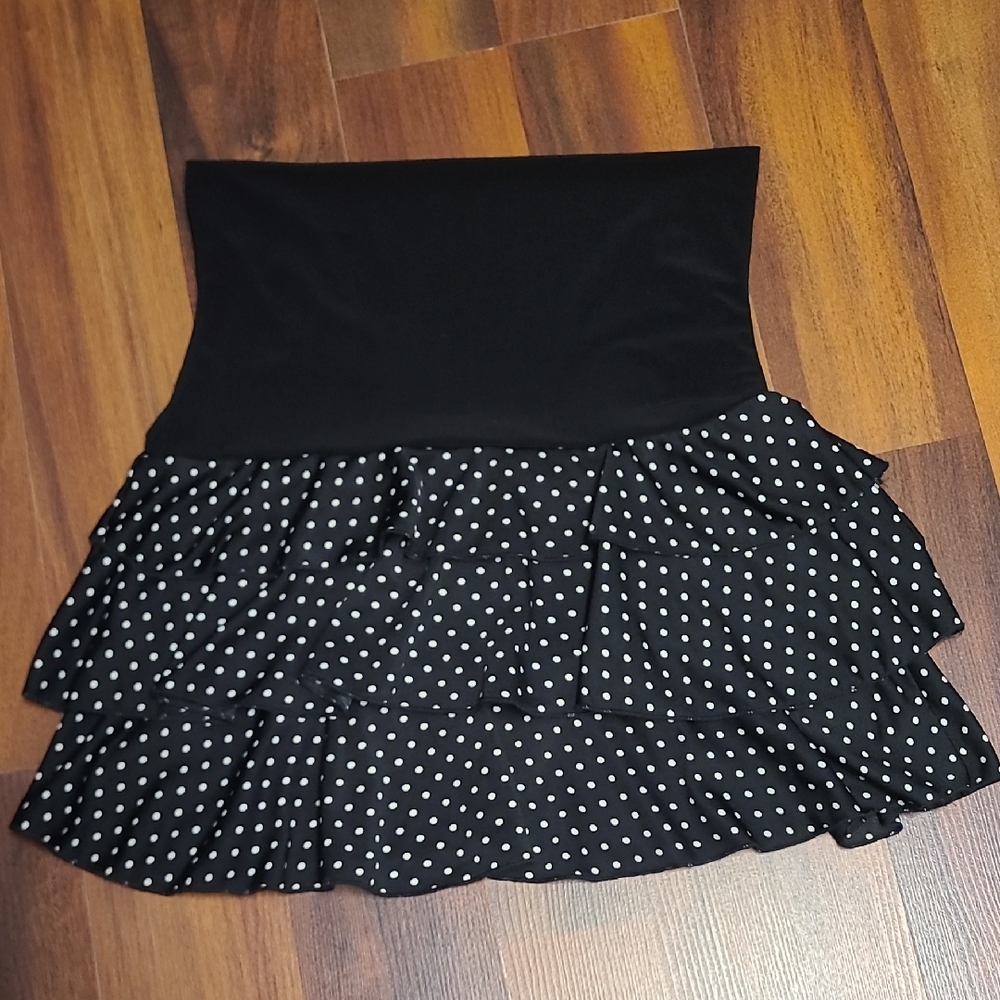 Elegant Black and White Polka Dot Mini Skirt